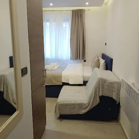 Apartment Milmari N Lux 52 *