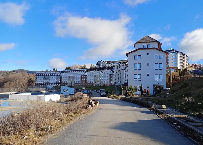 Apartment Milmari N Lux 52