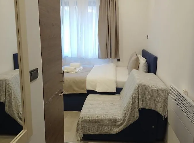 Apartment Milmari N Lux 52 *